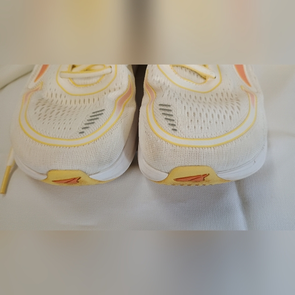 Altra Women's Athletic Shoes in Cream and Orange - Picture 7 of 9